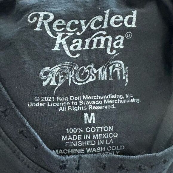 RECYCLED KARAMA AEROSMITH GRAPHIC BAND TEE WOMENS MEDIUM - Picture 5 of 5
